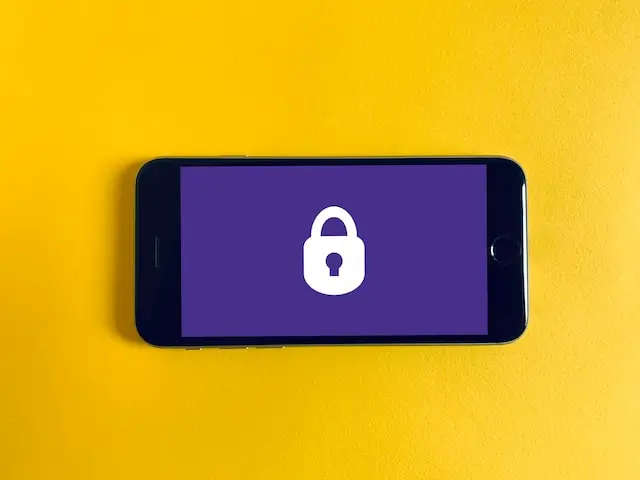 Security Challenges in Mobile Devices